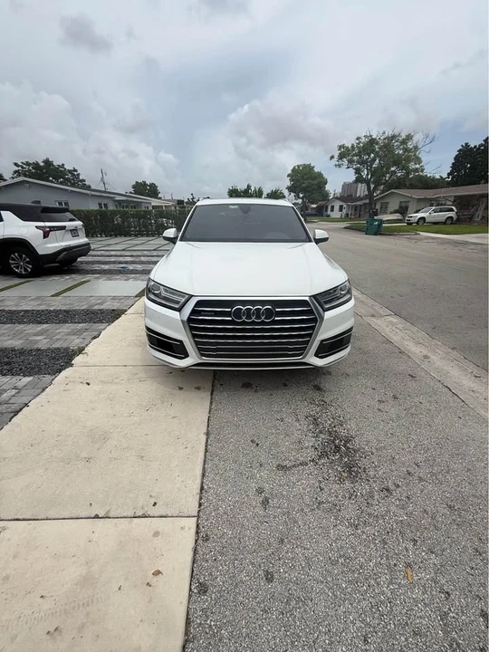 2017 Audi 4M Q7 - Image 2 of 14
