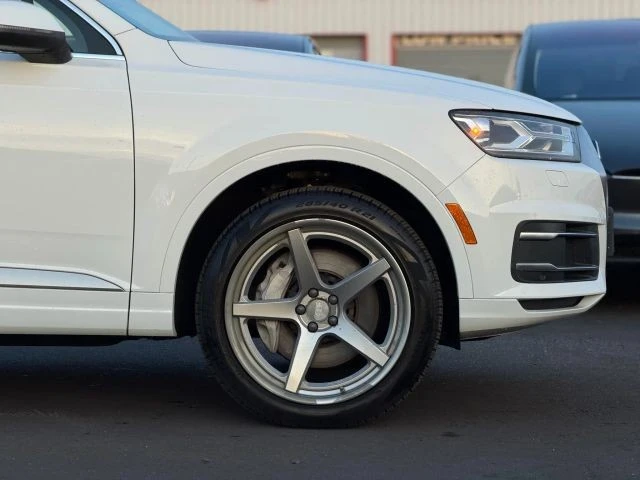 2017 Audi 4M Q7 - Image 7 of 21