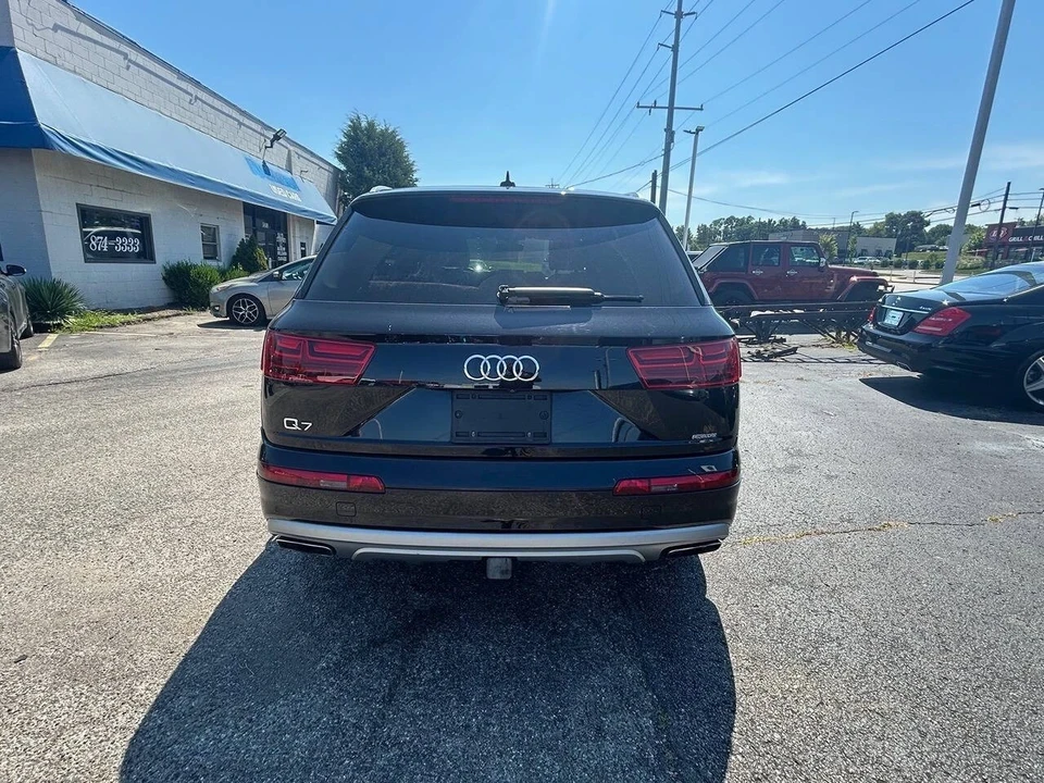 2017 Audi 4M Q7 - Image 5 of 12