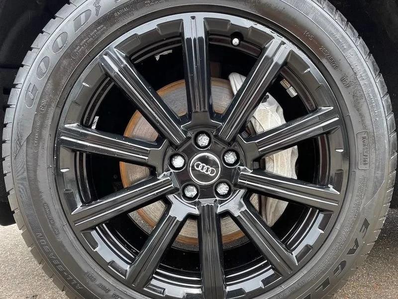 2017 Audi 4M Q7 - Image 10 of 20