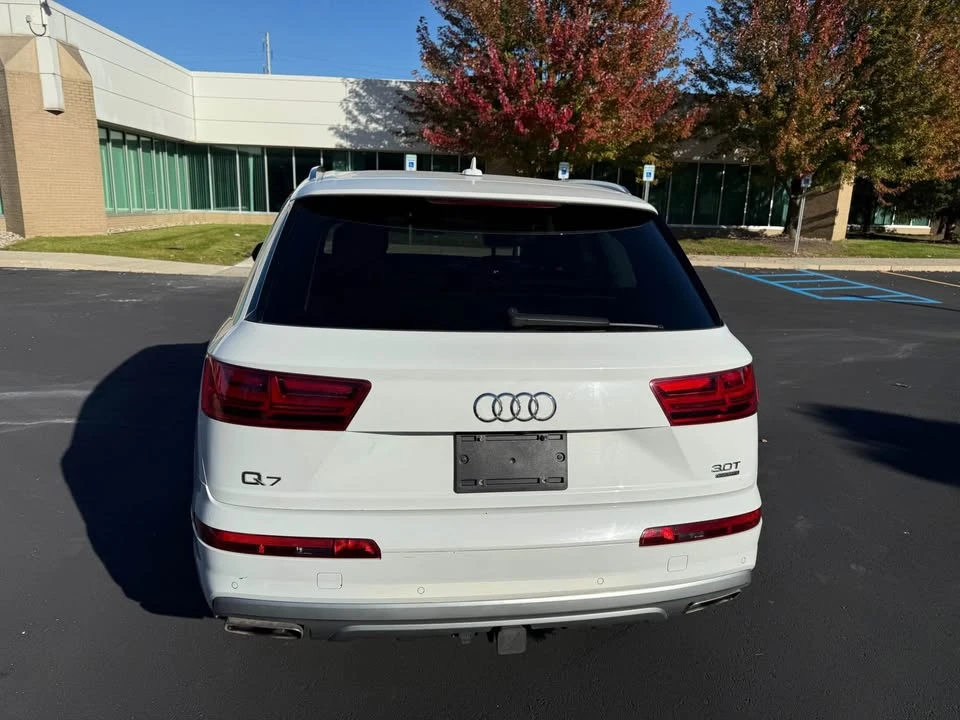2017 Audi 4M Q7 - Image 5 of 10