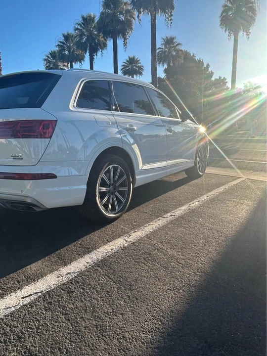 2017 Audi 4M Q7 - Image 5 of 10