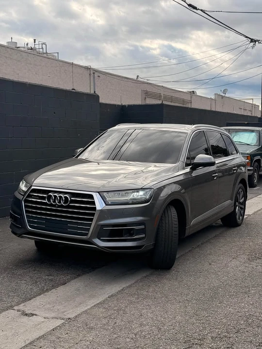 2017 Audi 4M Q7 - Image 2 of 8