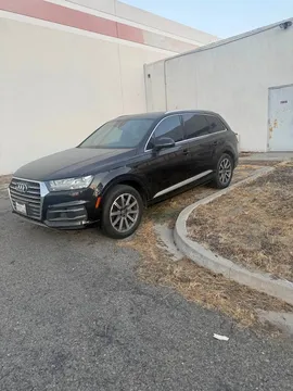 2017 Audi Q7 3.0 TDI Quattro Premium Sport Utility 4D