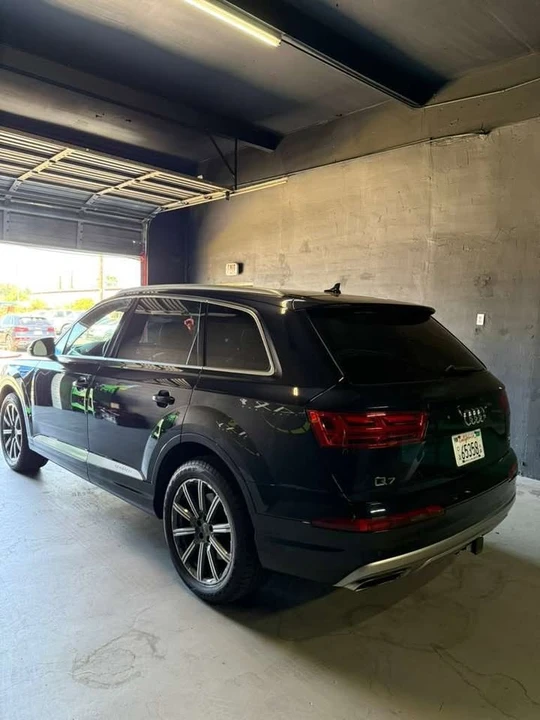 2017 Audi 4M Q7 - Image 6 of 17
