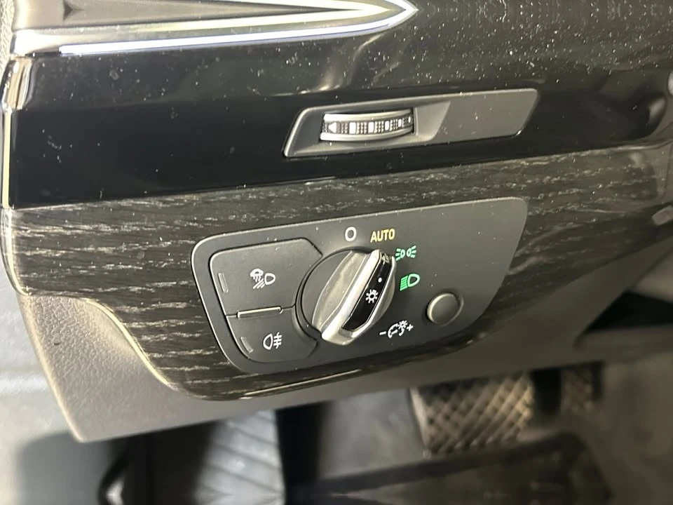 2017 Audi 4M Q7 - Image 10 of 19
