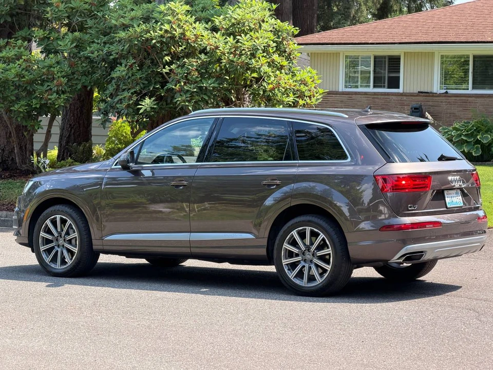 2017 Audi 4M Q7 - Image 5 of 24