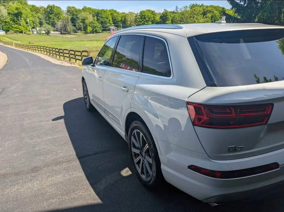 2017 Audi 4M Q7 - Image 2 of 9