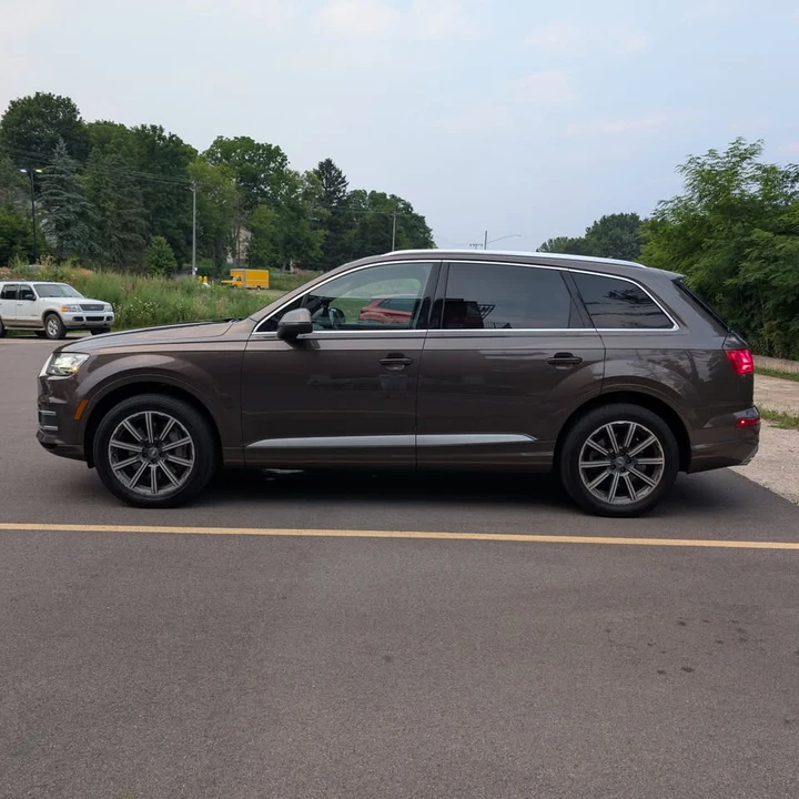2017 Audi 4M Q7 - Image 8 of 20