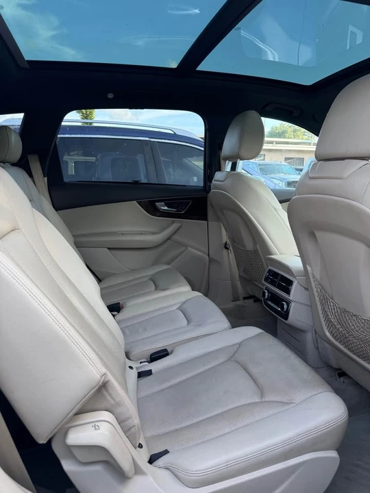 2017 Audi 4M Q7 - Image 6 of 11