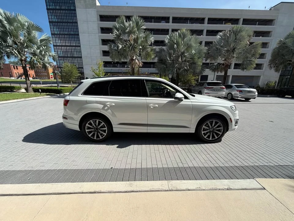 2017 Audi 4M Q7 - Image 4 of 19