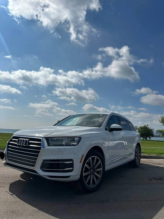 2017 Audi 4M Q7 - Image 5 of 19