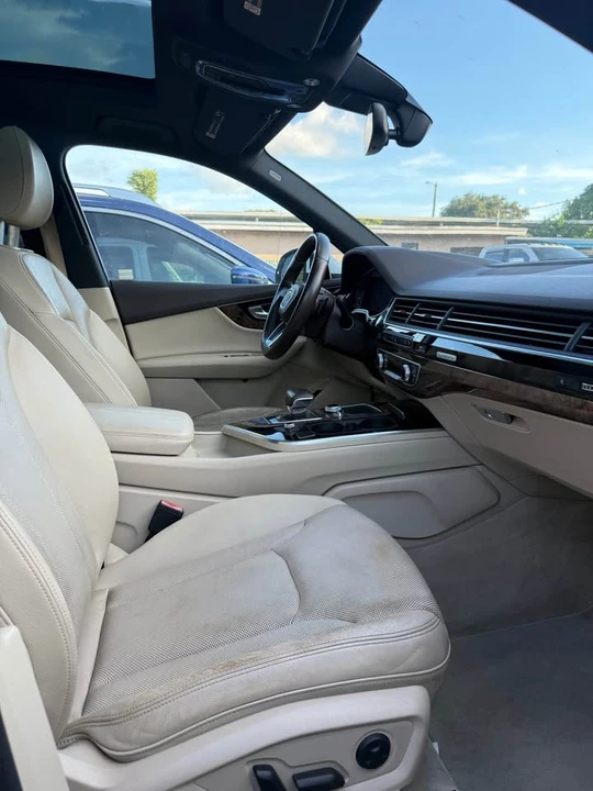 2017 Audi 4M Q7 - Image 10 of 11