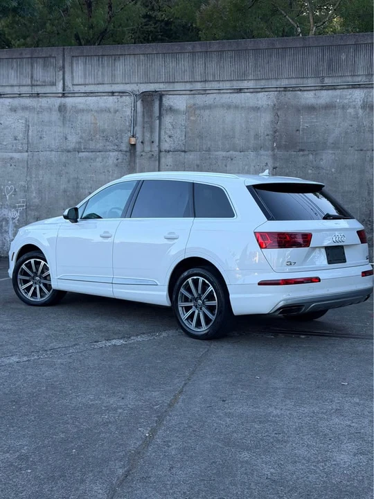 2017 Audi 4M Q7 - Image 3 of 19