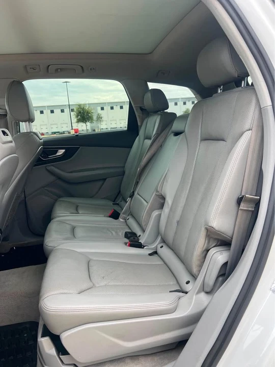 2017 Audi 4M Q7 - Image 9 of 15