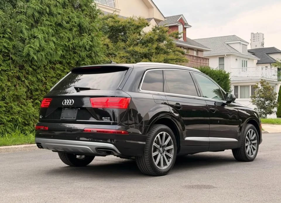 2017 Audi 4M Q7 - Image 4 of 19