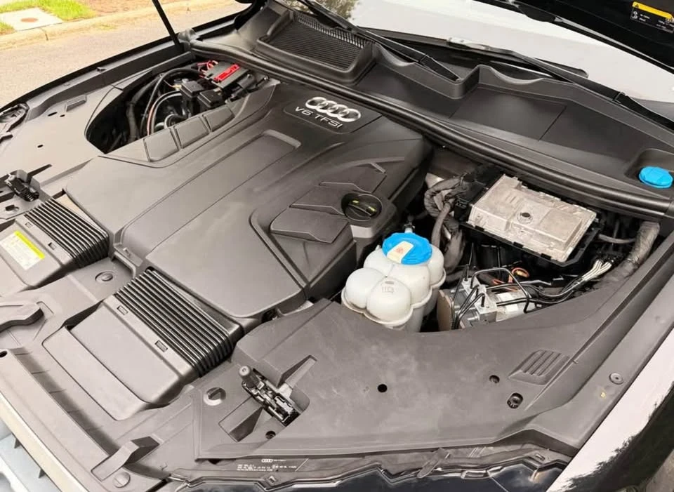 2017 Audi 4M Q7 - Image 8 of 19