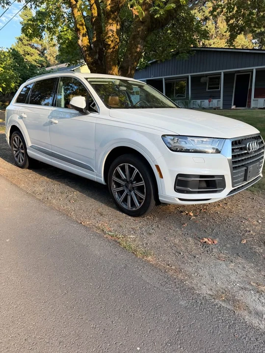 2017 Audi 4M Q7 - Image 2 of 12