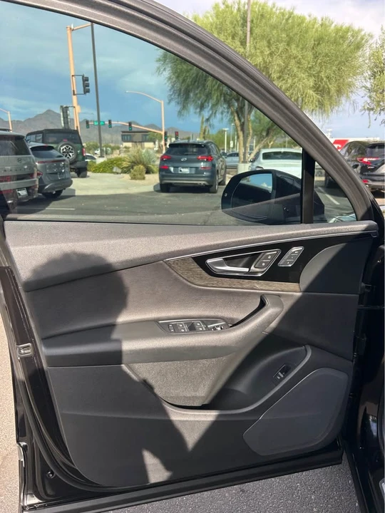 2017 Audi 4M Q7 - Image 7 of 16