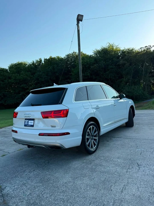 2017 Audi 4M Q7 - Image 10 of 19