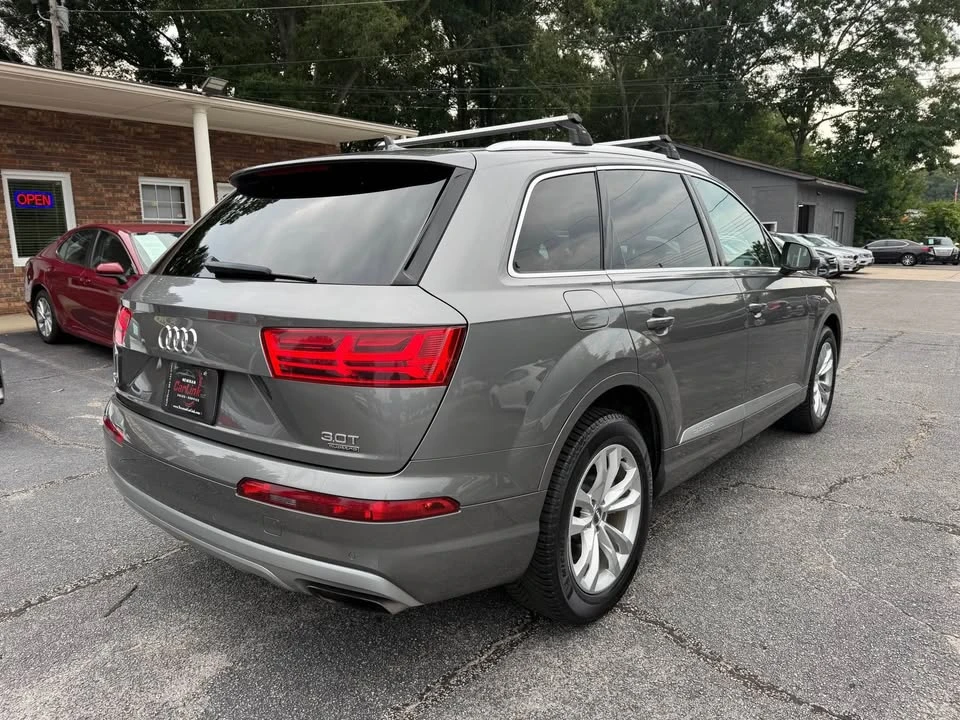 2017 Audi 4M Q7 - Image 5 of 19