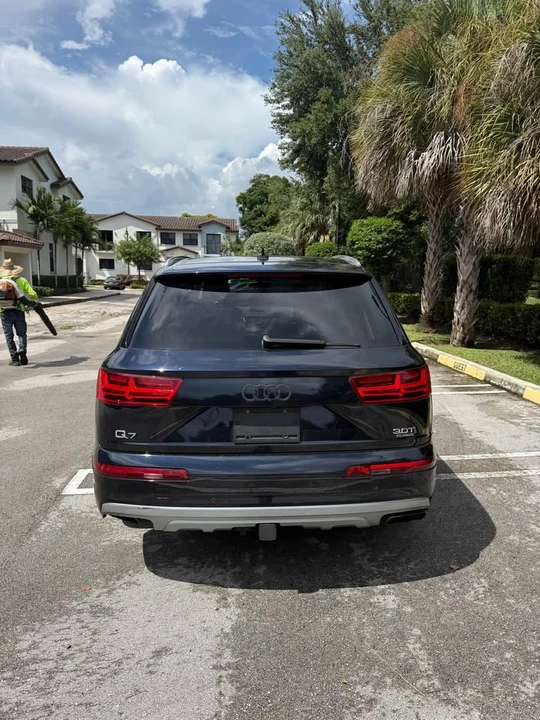 2017 Audi 4M Q7 - Image 5 of 11