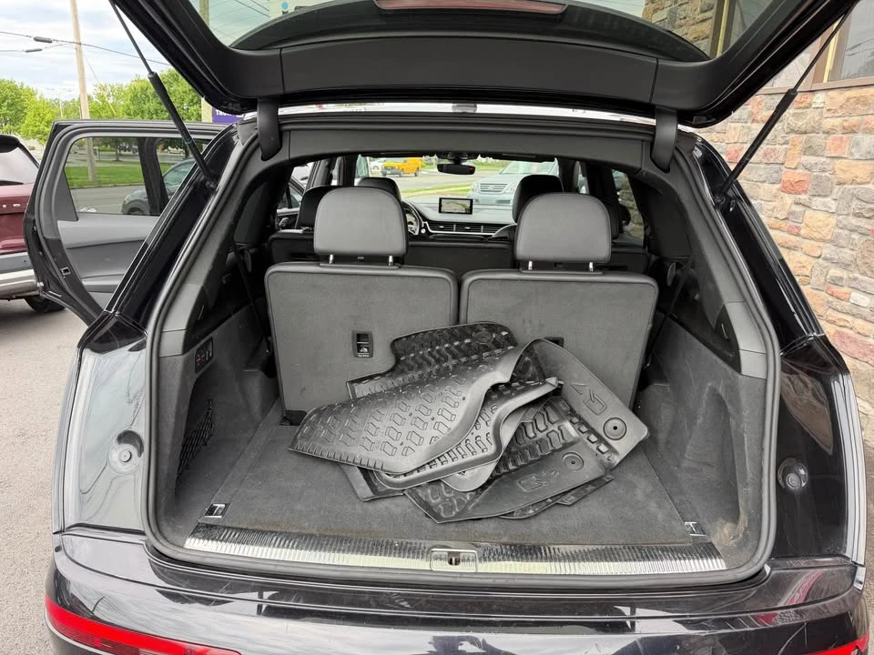 2017 Audi 4M Q7 - Image 10 of 11