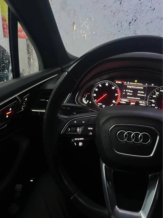 2017 Audi 4M Q7 - Image 13 of 13