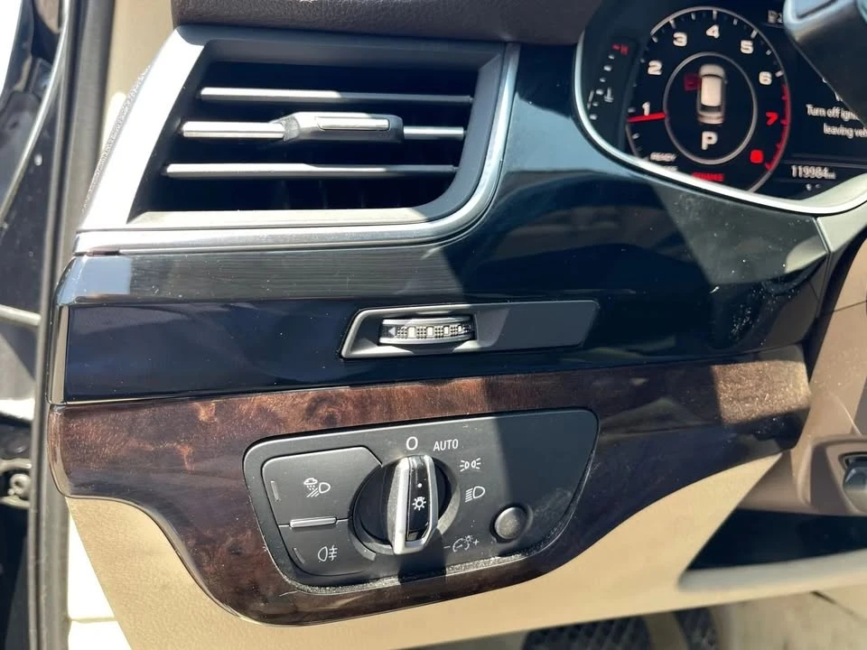 2017 Audi 4M Q7 - Image 13 of 20