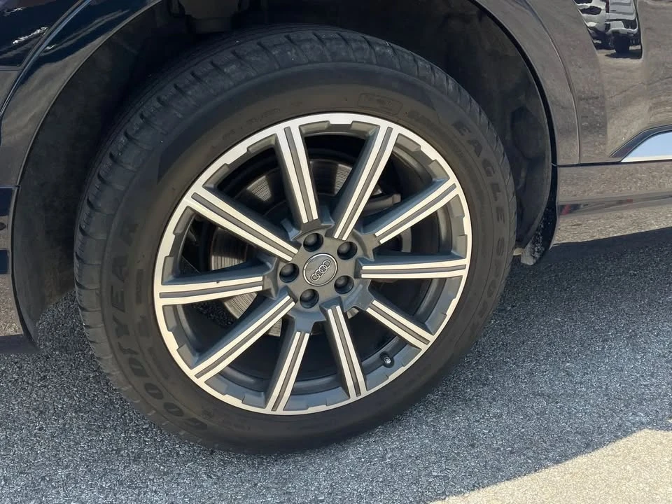 2017 Audi 4M Q7 - Image 17 of 20