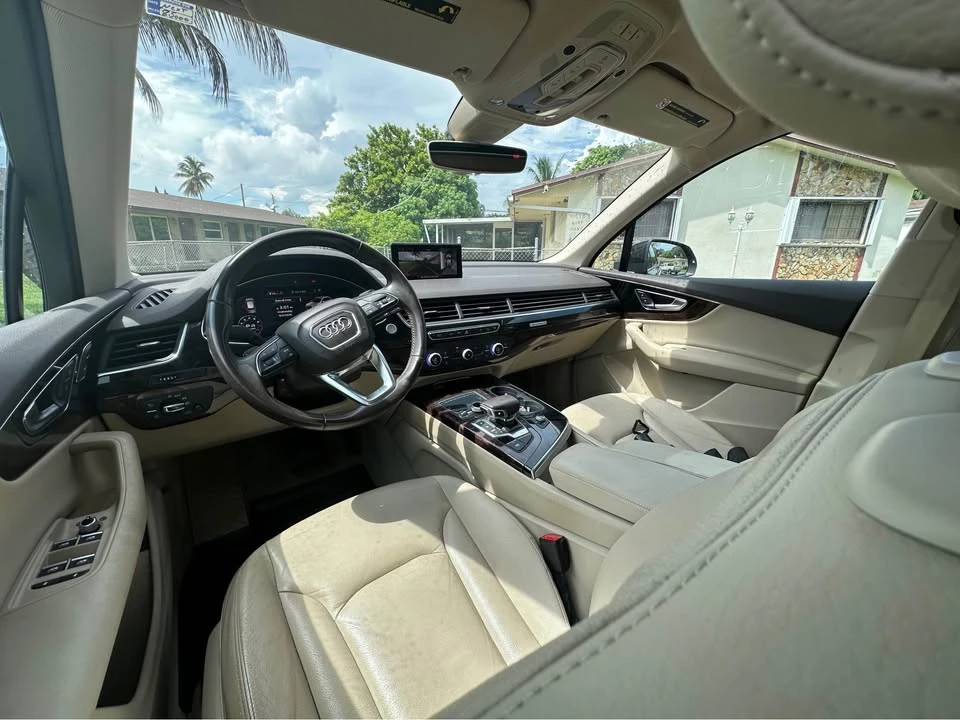 2017 Audi 4M Q7 - Image 9 of 14