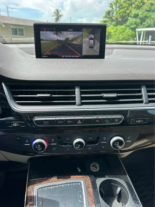 2017 Audi 4M Q7 - Image 13 of 14