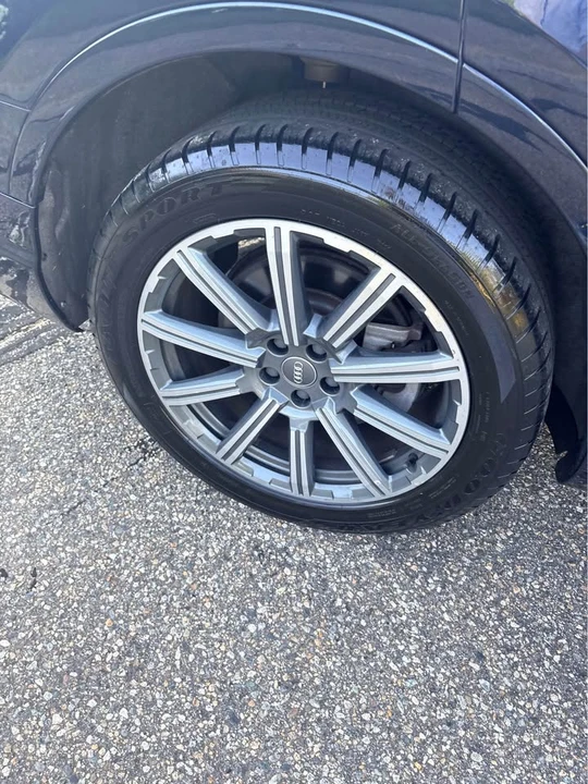 2017 Audi 4M Q7 - Image 9 of 20