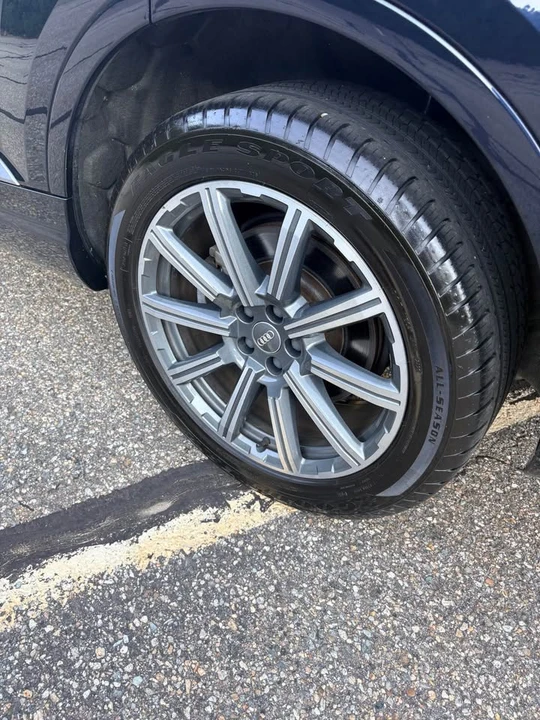 2017 Audi 4M Q7 - Image 6 of 20