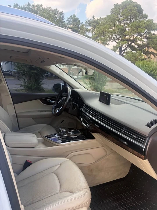 2017 Audi 4M Q7 - Image 10 of 13
