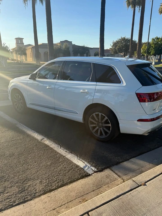 2017 Audi 4M Q7 - Image 4 of 15