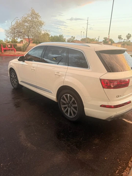 2017 Audi 4M Q7 - Image 11 of 15