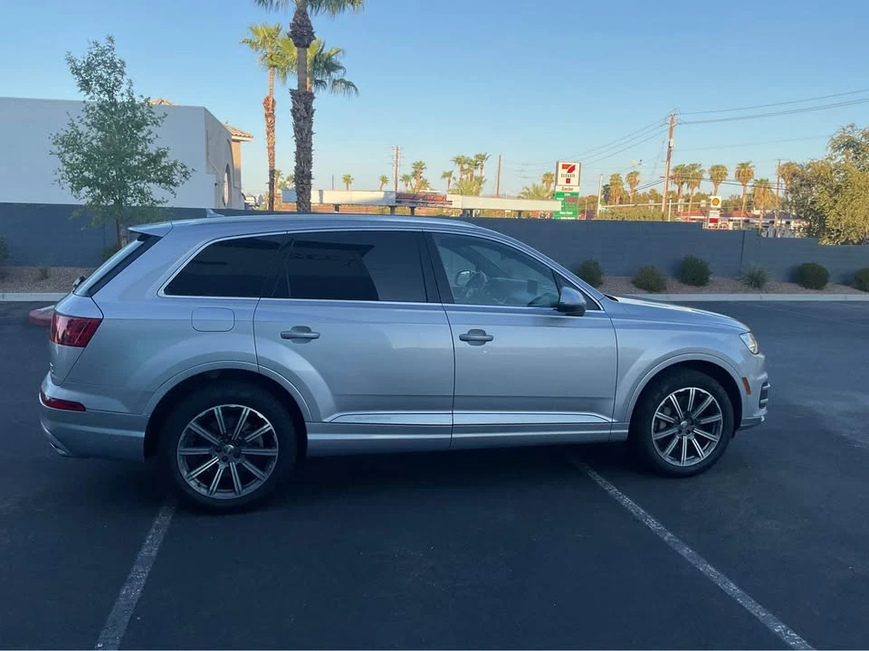 2017 Audi 4M Q7 - Image 2 of 20