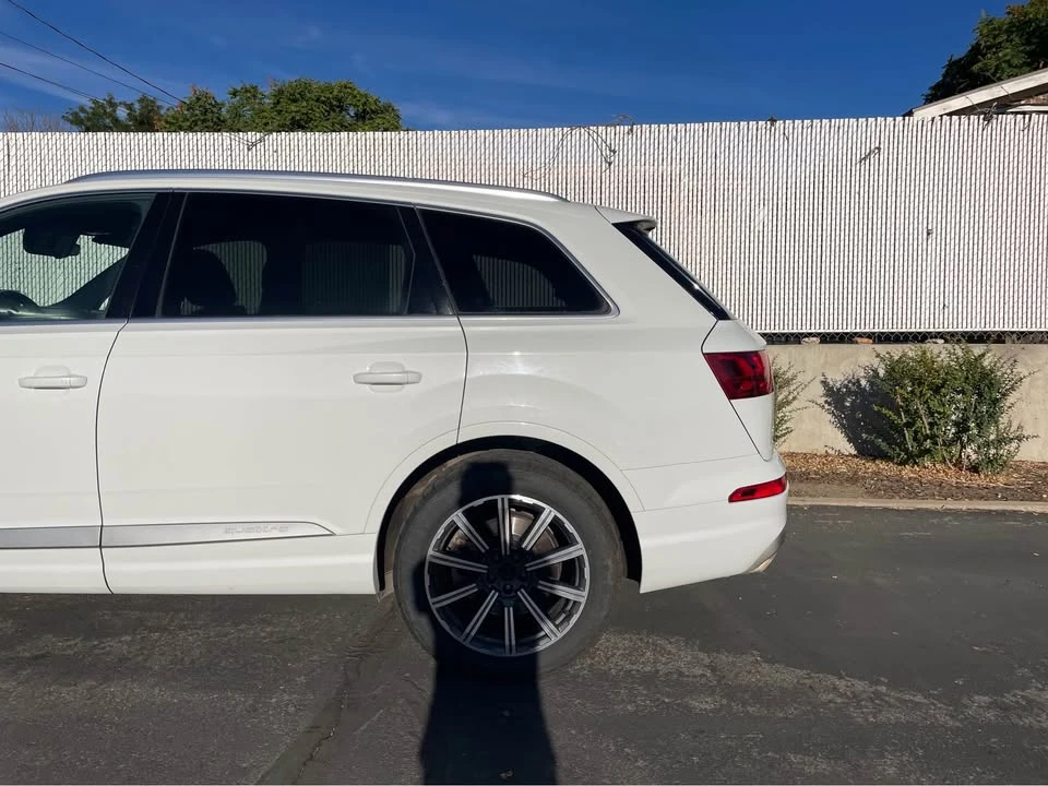 2017 Audi 4M Q7 - Image 7 of 19