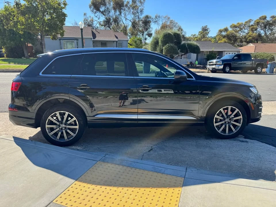 2017 Audi 4M Q7 - Image 7 of 20