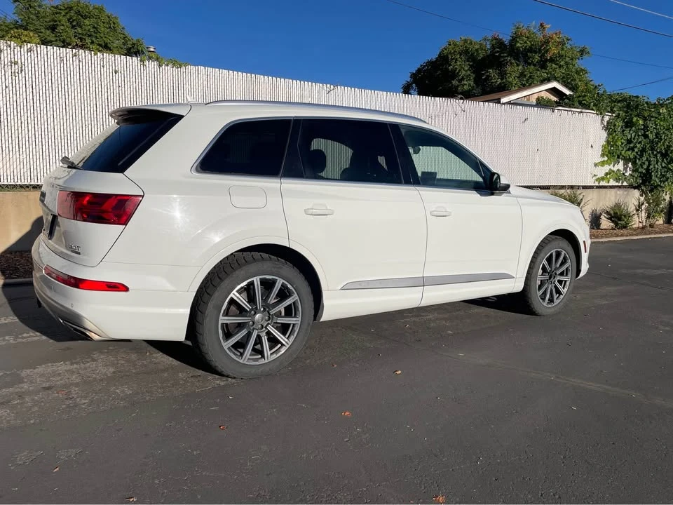 2017 Audi 4M Q7 - Image 12 of 19