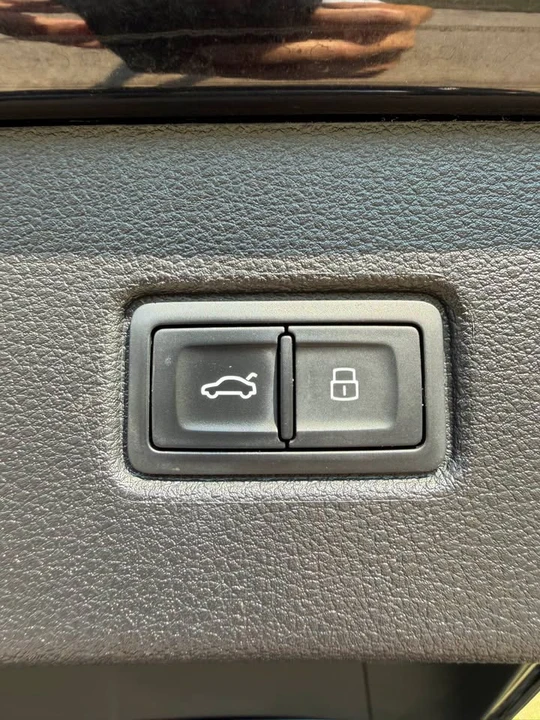 2017 Audi 4M Q7 - Image 14 of 14