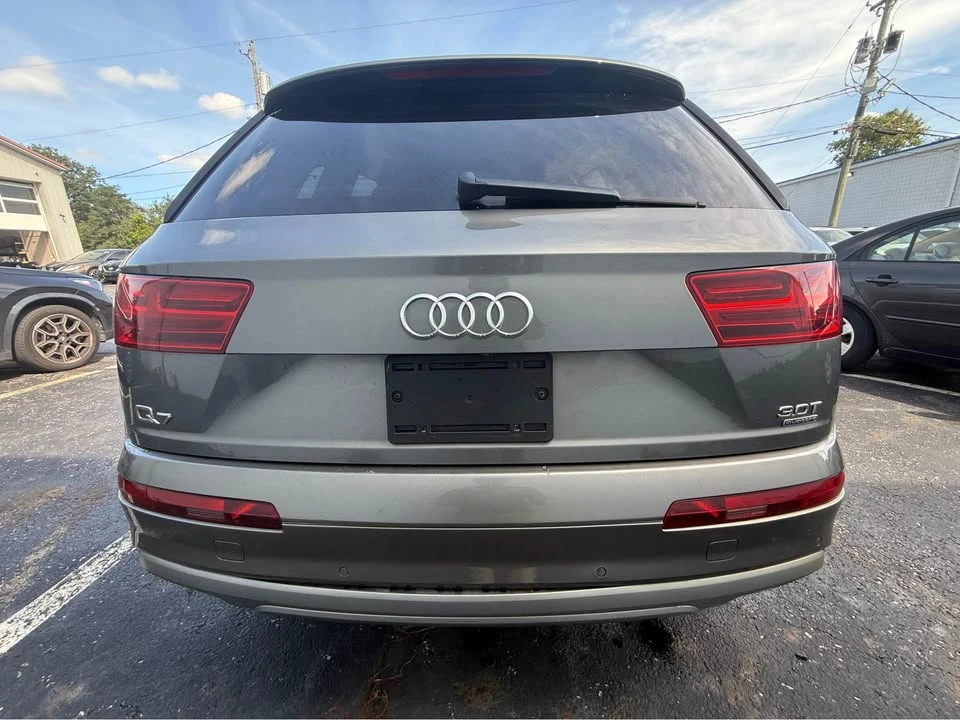 2017 Audi 4M Q7 - Image 5 of 19