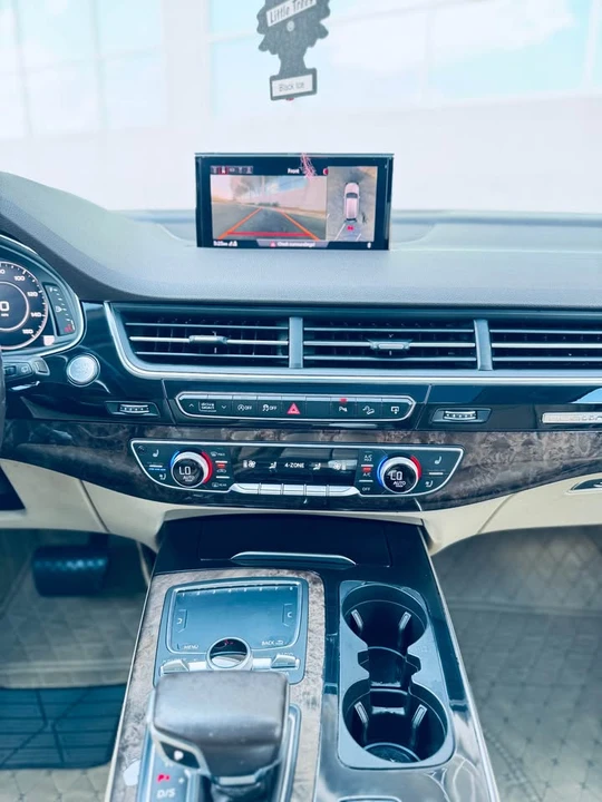 2017 Audi 4M Q7 - Image 14 of 19