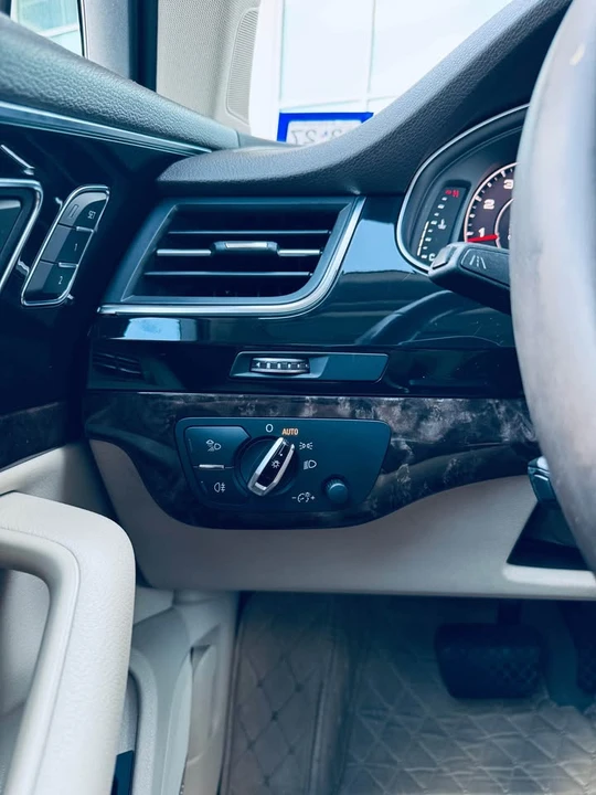 2017 Audi 4M Q7 - Image 16 of 19