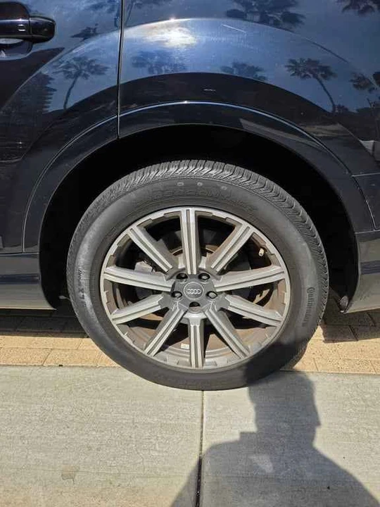 2017 Audi 4M Q7 - Image 5 of 13