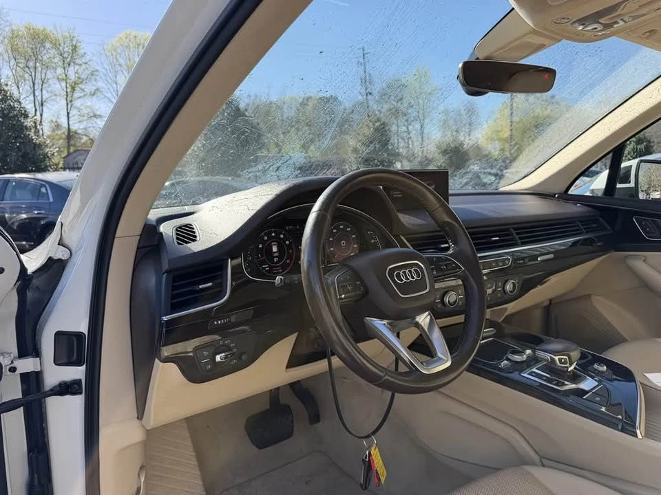2017 Audi 4M Q7 - Image 9 of 18