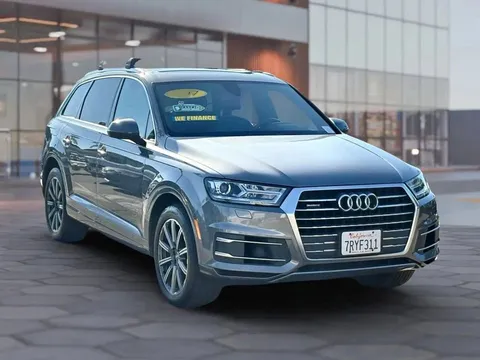 2017 Audi Q7 3.0T Premium Plus Sport Utility 4D