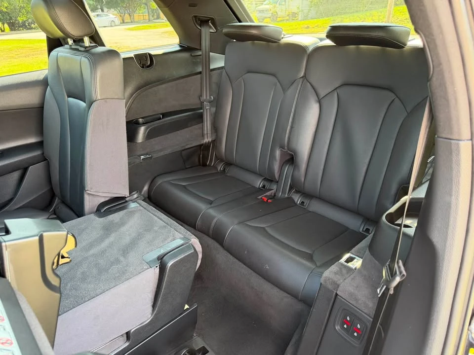 2017 Audi 4M Q7 - Image 9 of 14