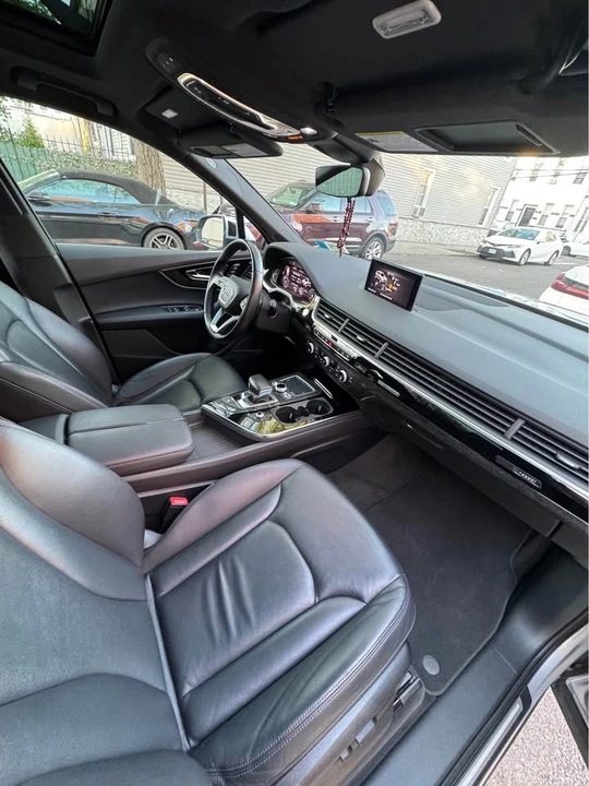 2017 Audi 4M Q7 - Image 5 of 17